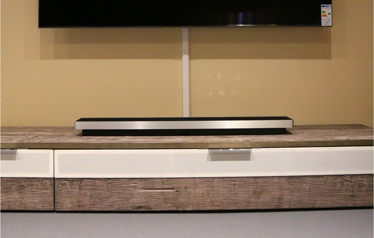 Omkostningsprocent Til ære for Syd Just In: The Beosound Stage from Bang & Olufsen - HiFi & Friends